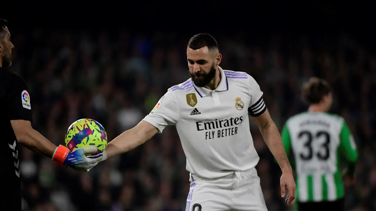 Gol Benzema Dianulir VAR, Real Madrid Ditahan Imbang Real Betis