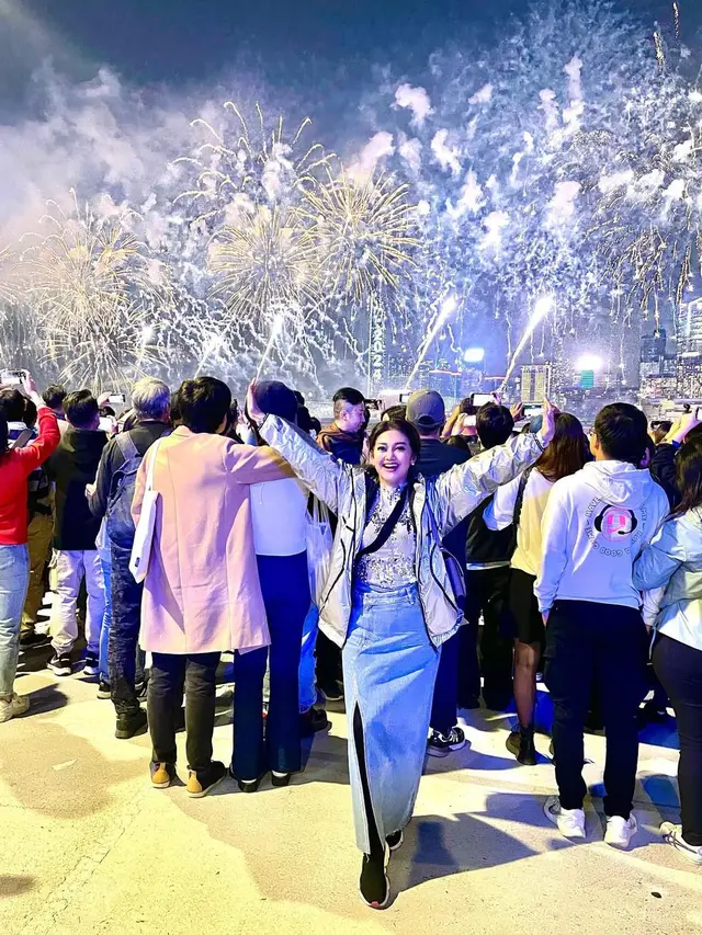 Inspirasi Gaya Bella Saphira saat Pakai Rok/Instagram @bellasaphiraofficial