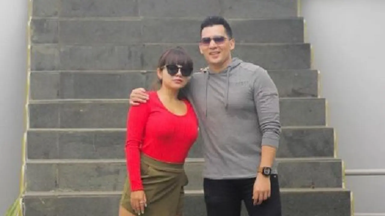 Dinar Candy - Ridho Ilahi (Foto: Instagram/@dinar_candy)