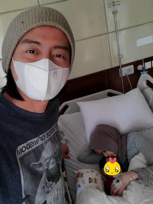 Dirawat di Rumah Sakit, Ini 6 Potret Kondisi Terbaru Cut Meyriska