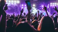 Riot Fest 2026 returns to Chicago on September 18-20 with a phenomenal lineup featuring acts like Tool and Twenty One Pilots. (Photo: Hanny Naibaho on Unsplash)