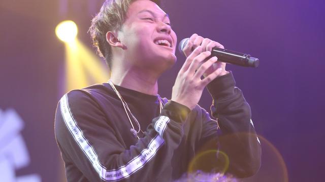 [Bintang] Rizky Febian