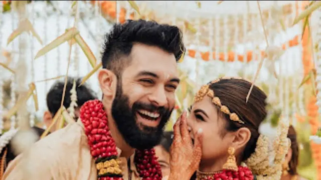 Pernikahan Mouni Roy bintang Naagin (Foto: Instagram/imouniroy)