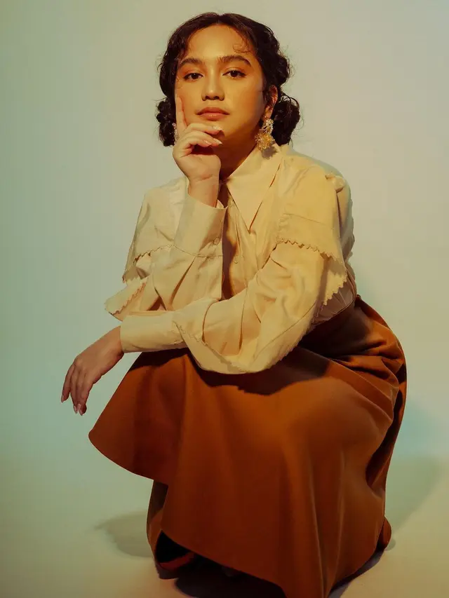 6 Pemotretan Rachel Amanda dan Sheila Dara Berkonsep Vintage, Memukau