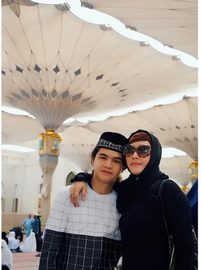 Dul Jaelani dan Maia Estianty (Instagram/maiaestiantyreal)