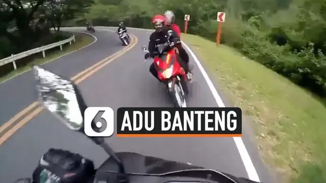 Seorang pemotor di Filipina, secara tak sengaja merekam detik-detik tabrakannya dengan pemotor lain.