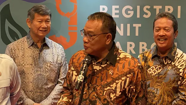 Menteri Lingkungan Hidup (LH) Mohammad Jumhur Hidayat  saat konferensi pers peluncuran SRUK, di Jakarta Theater, Kamis (9/7/2026). (Foto: Liputan6.com/Immanuel Christian)