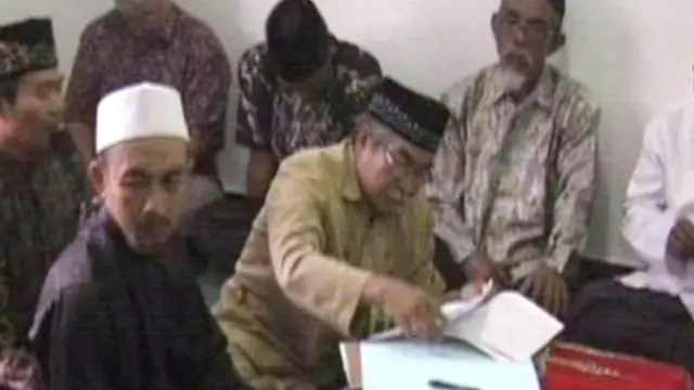 [VIDEO] Napas Lega Pengantin Surabaya Bisa Menikah Sesuai Rencana