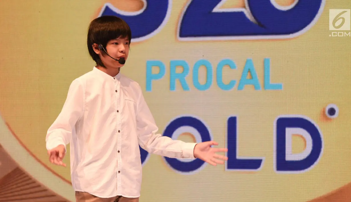 App develover cilik asal Indonesia, Yuma Soerianto saat media launch S26 Procal Gold di Jakarta, Kamis (19/9/2019). Yuma selalu mendapat dukungan orangtuanya dalam mencoba hal baru dan berani menciptakan ide serta mau berbagi ilmu dengan orang lain. (Liputan6.com/HO/Andri)