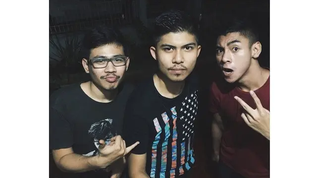 7 Potret Lawas Krisjiana Baharudin, Suami Siti Badriah yang Makin Gagah