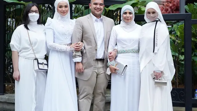 7 Momen Pesta Ulang Tahun Tya Arifin, Bagi Uang Senilai Rp 3 Miliar
