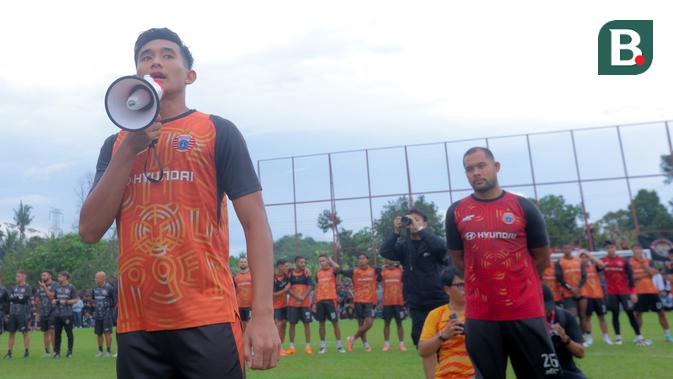 Orasi Berapi-api Rizky Ridho di Depan Ribuan The Jakmania Jelang Persija Vs Persib: Kami Berjuang Mati-matian, 3 Poin Dibawa ke Jakarta