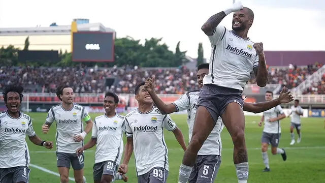 Persib Bandung.
