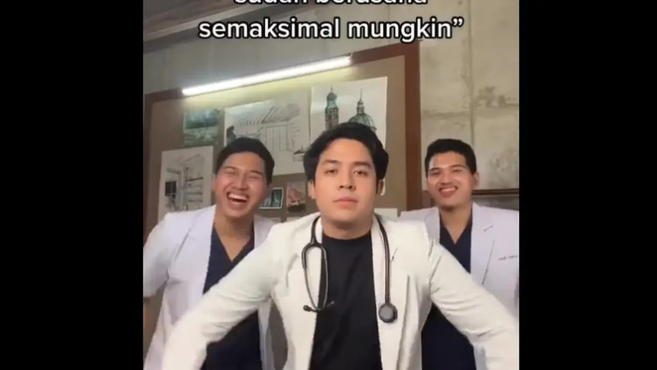 Jerome dan Koas joget