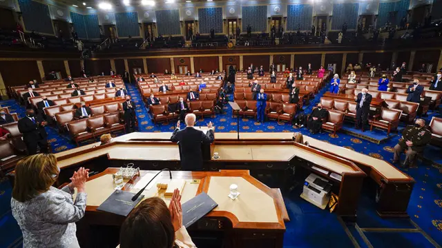 FOTO: Joe Biden Sampaikan Capaian 100 Hari Kepemimpinannya di Kongres AS