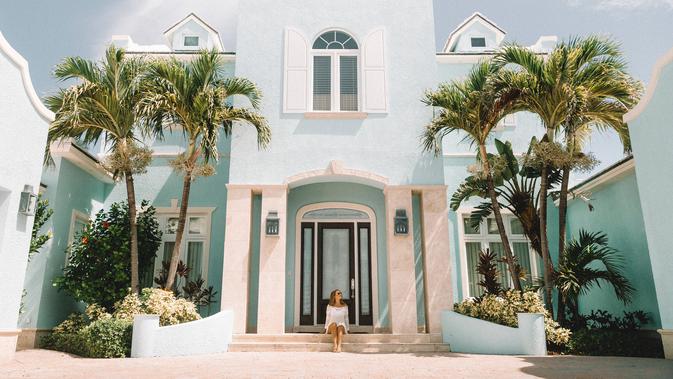 Ilustrasi rumah. (dok. Unsplash/Dinny Mutiah)
