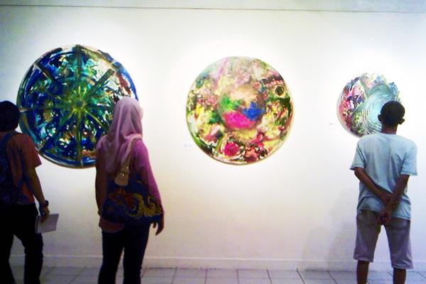 Karya Andra yang dipamerkan/ Copyright by Vemale.com