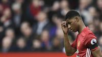 2. Marcus Rashford - Pria berusia 20 tahun ini sering dimainkan Jose Mourinho sebagai duet Romelu Lukaku di lini depan. Jika Alexis Sanchez datang bisa jadi akan menggusur posisi pemain asal Inggris ini ke bangku cadangan. (AFP/Oli Scarff)