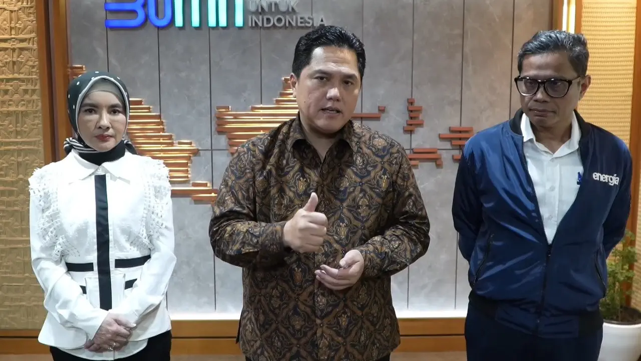 Menteri Badan Usaha Milik Negara (BUMN) Erick Thohir memastikan akan memindahkan Depo Pertamina Plumpang ke tanah milik Pelindo