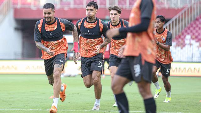 Menjamu Persis Solo, Persija Jakarta Jaga Asa Juara