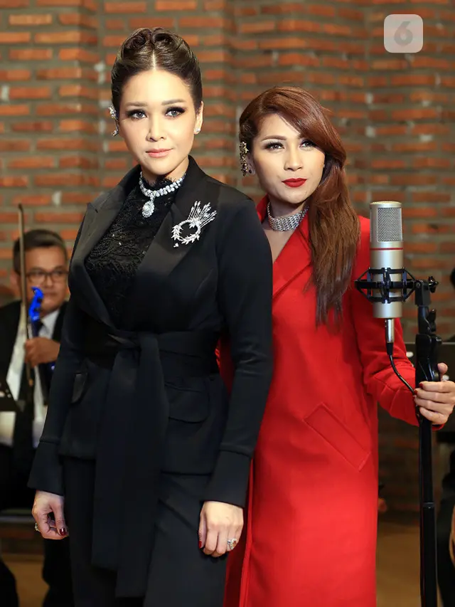 [Bintang] Tata Janeeta - Maia Estianty