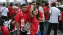 Rata-rata mereka mengenakan jersey timnas berwarna merah. (Liputan6.com/Helmi Fithriansyah)