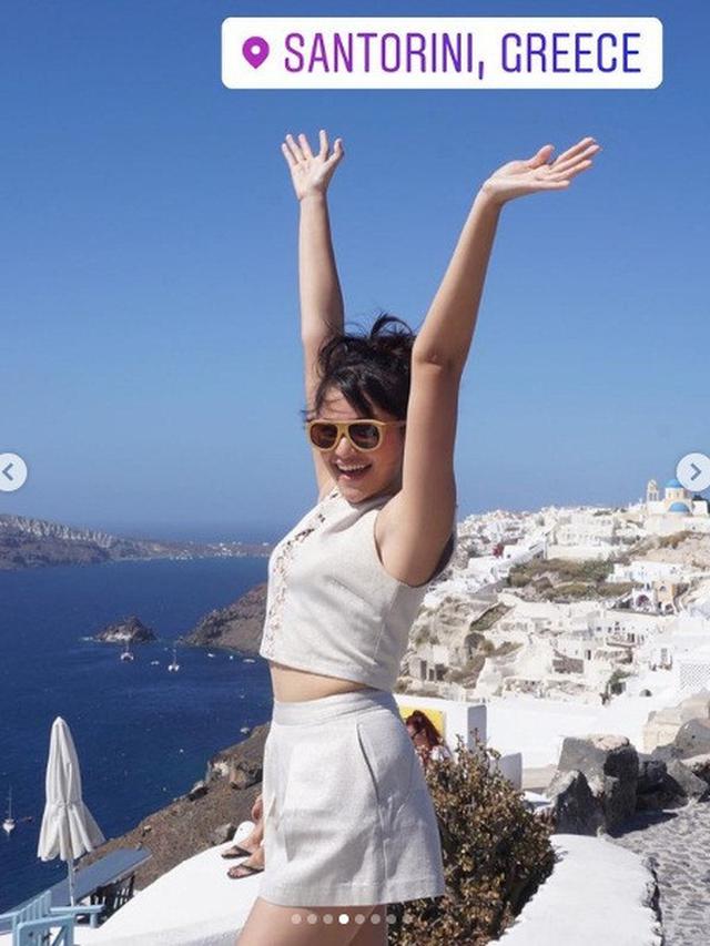 7 Potret Marshanda saat Liburan ke Luar Negeri, Sederhana Tapi Stylish