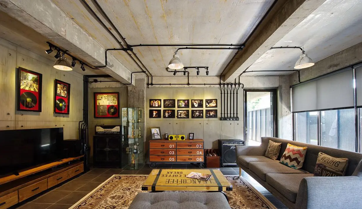 Rumah Cella Kotak (Instagram/cellanadalam)