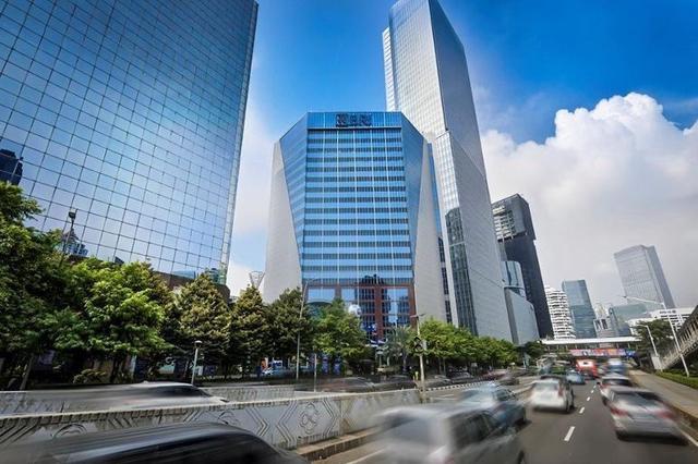 PT Bank Rakyat Indonesia (Persero) Tbk atau BRI.