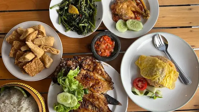 Warung Wareg Ngandat/Google Maps Jessica Dirda