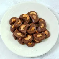 ilustrasi cookies kacang mede coklat/Evy Alisha/Shutterstock