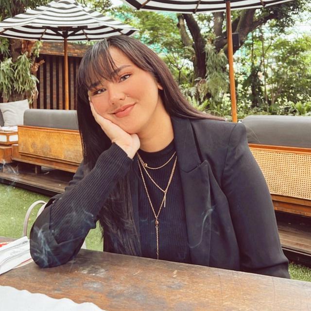 Potret Terbaru Selena Alesandra