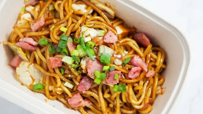 mie goreng bekal anak