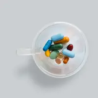 Ilustrasi vitamin atau Obat. Foto Unsplash/Adam Nieścioruk