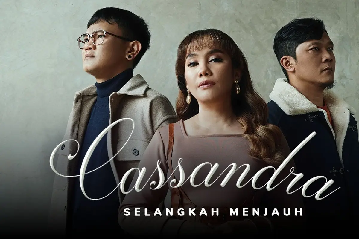 Selangkah Menjauh dari Cassandra Band