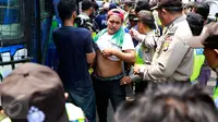 Polisi Cimahi Sita Minuman Keras Milik Bobotoh