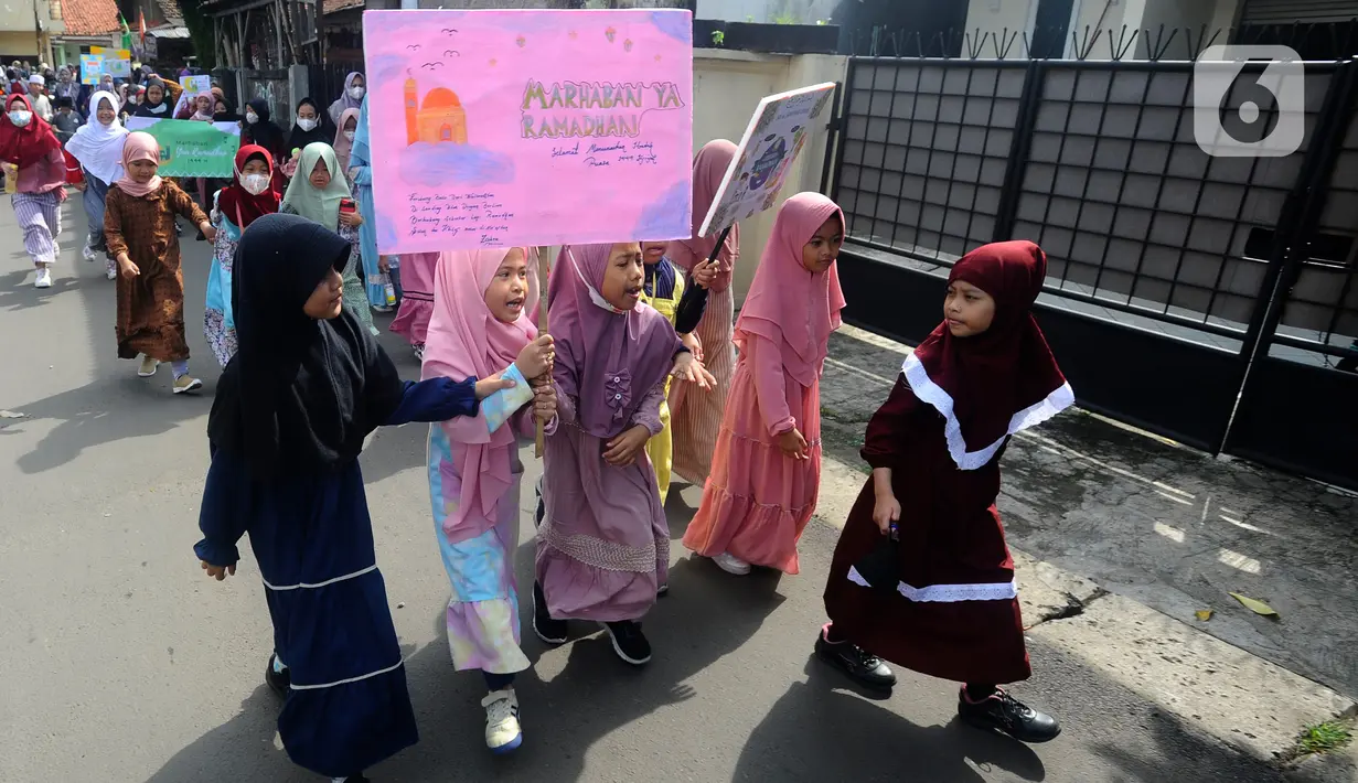 Berdasarkan kalender Hijriah tahun 2023 yang diterbitkan Kementerian Agama RI, awal Ramadan 2023 akan jatuh tanggal 22-23 Maret 2023.  (merdeka.com/ Arie Basuki)