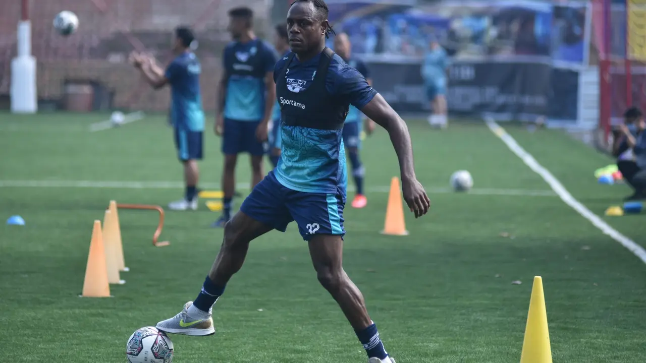 Victor Igbonefo