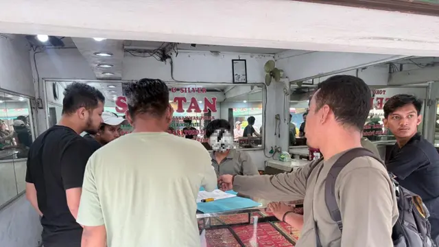 Sempat Hilang di Bandara Soetta, Kalung Berlian Rp300 Juta Ditemukan di Toko Emas