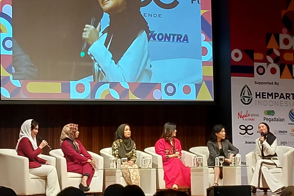 Shandy Purnamasari hadir menjadi pembicara di Event Pelantikan HIPMI Womenpreneur