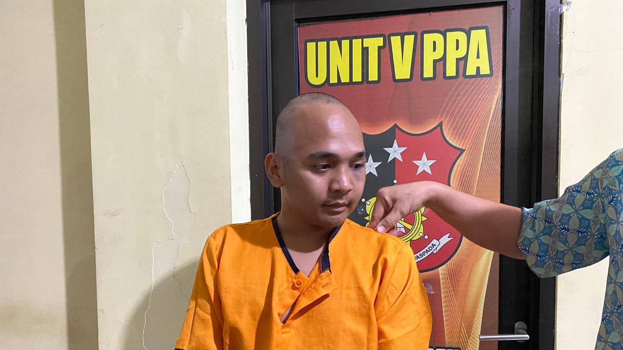 Tampang Fadlurohman 25 tahun, tersangka pencurian dan penwrkosaan. Foto : (Liputan6.com/Ardi).
