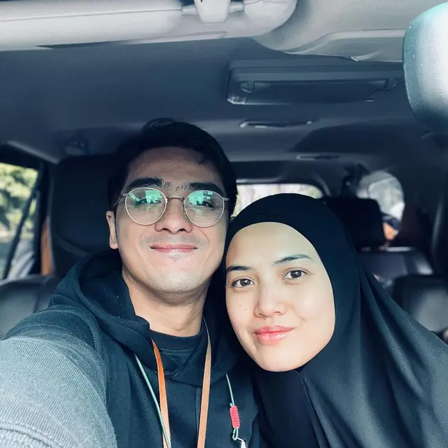 [Fimela] Keluarga Ricky Harun