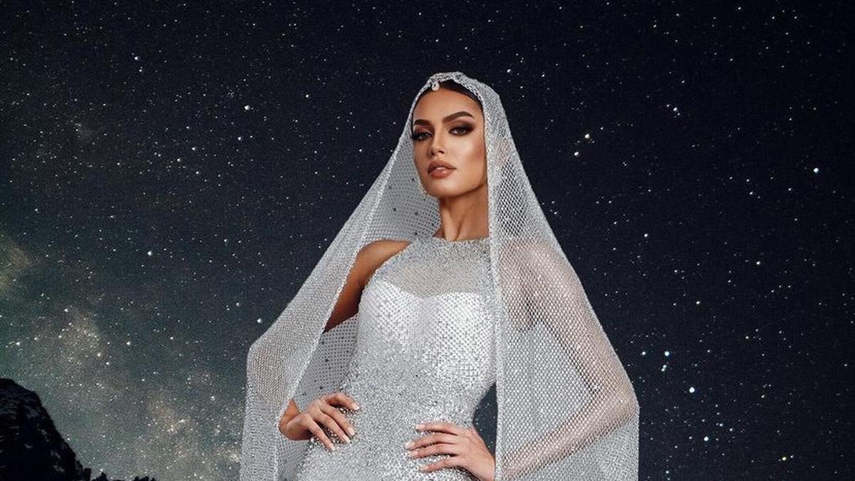 Bodycon Dress Membuat Hijabmu Terlihat Over? Ini Trik Seimbangin Siluet &amp; Tekstur