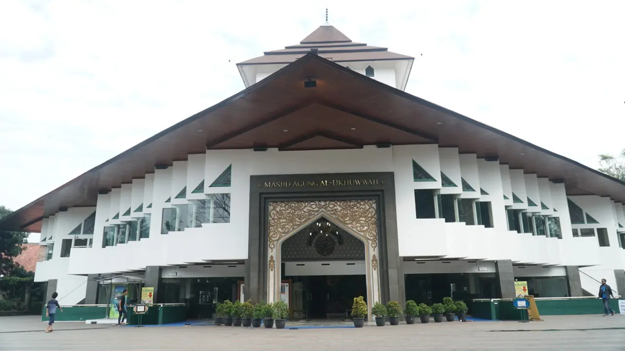 Masjid Agung Al Ukhuwah Bandung
