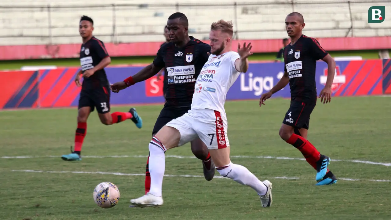 Persipura Jayapura vs Bali United