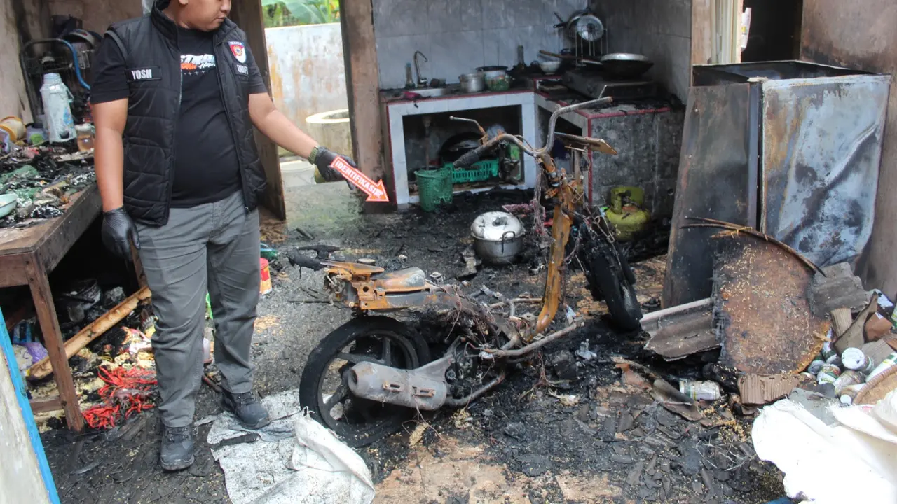 Kebakaran Rumah di Kebumen