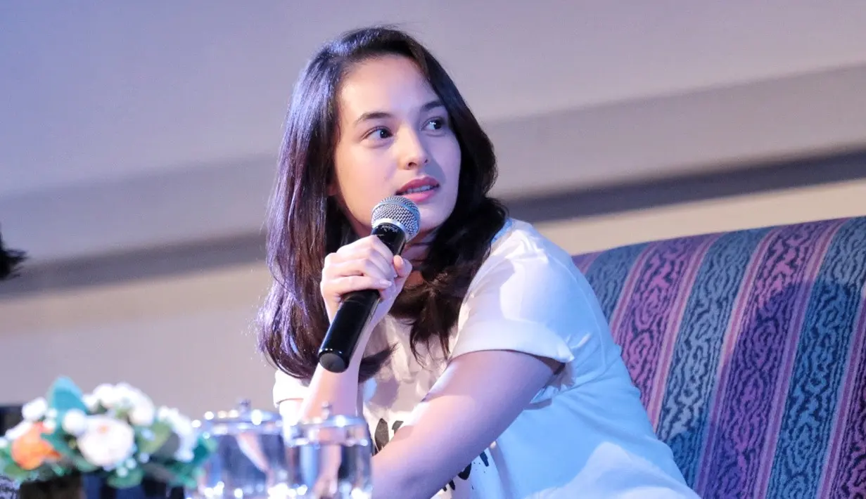 Pemeran cantik, muda dan berbakat Chelsea Islan masuk dalam dua nominator dalam ajang penghargaan Infotainment Awards 2017. Selain kualitas aktingnya, pesona gadis 21 tahun itu juga luar biasa. (Adrian Putra/Bintang.com)