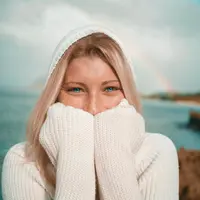 Ilustrasi Fashion di Musim Hujan Credit: pexels.com/Daniel