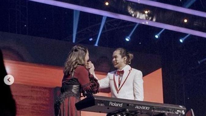 dul jaelani ingin naik pelaminan bersama aaliyah massaid?