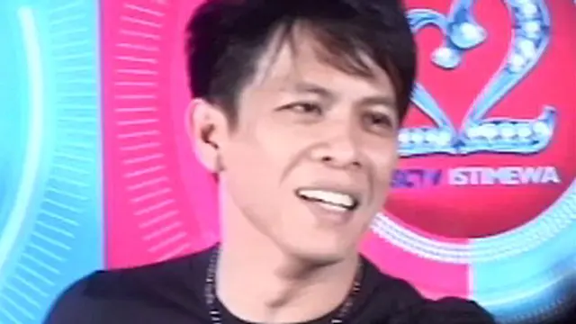 Ini Jawaban Ariel NOAH Soal Foto Mesranya Bareng Devi Liu